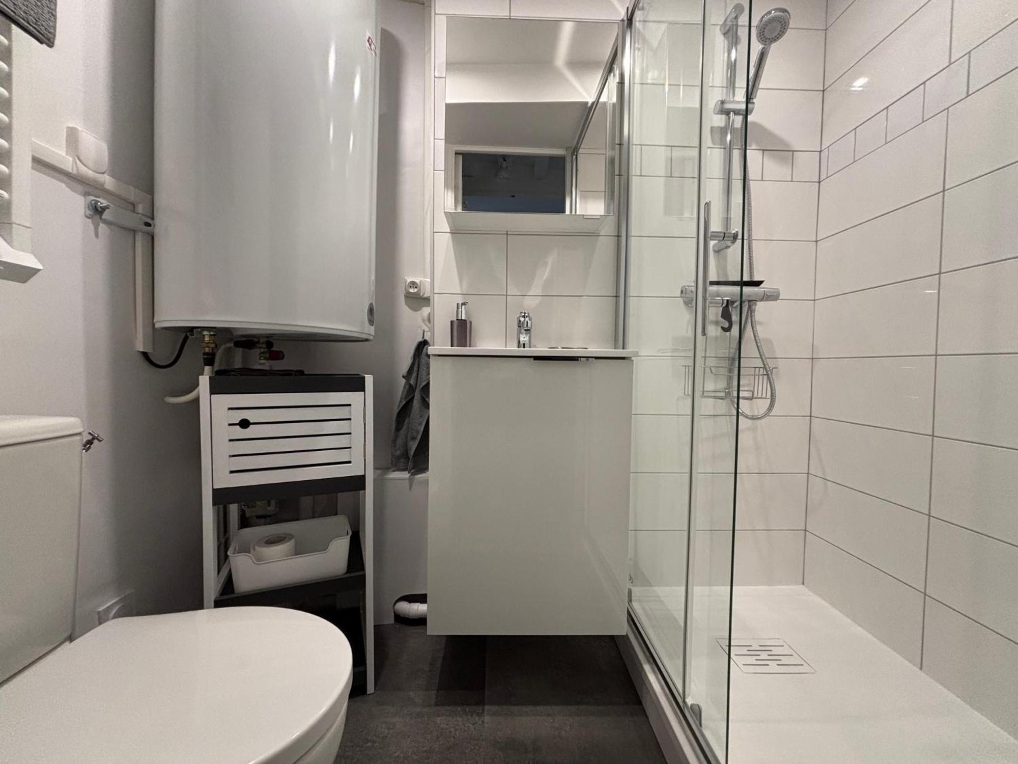 Les Remparts Apt Spacieux 1 Er Etage Renove Joliment Decore Bien Equipe Plein Centre Bayeux Proche Plages Du Debarquement Parking Gratuit A Proximite Экстерьер фото